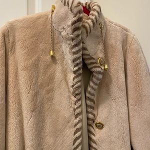 REAL FUR Beaver coat